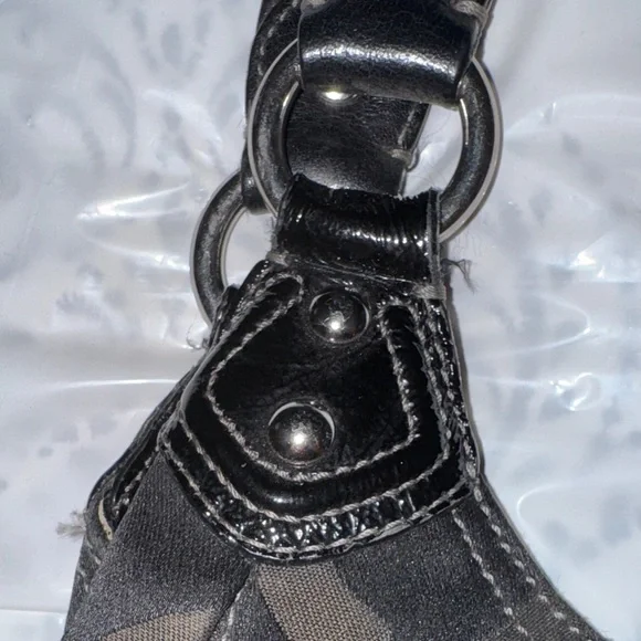 Coach Madison Maggie black sateen signature hobo bag - Picture 9 of 15